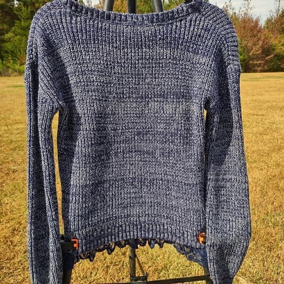 Jolt Blue And White Sweater Size L - Picture 4 of 6